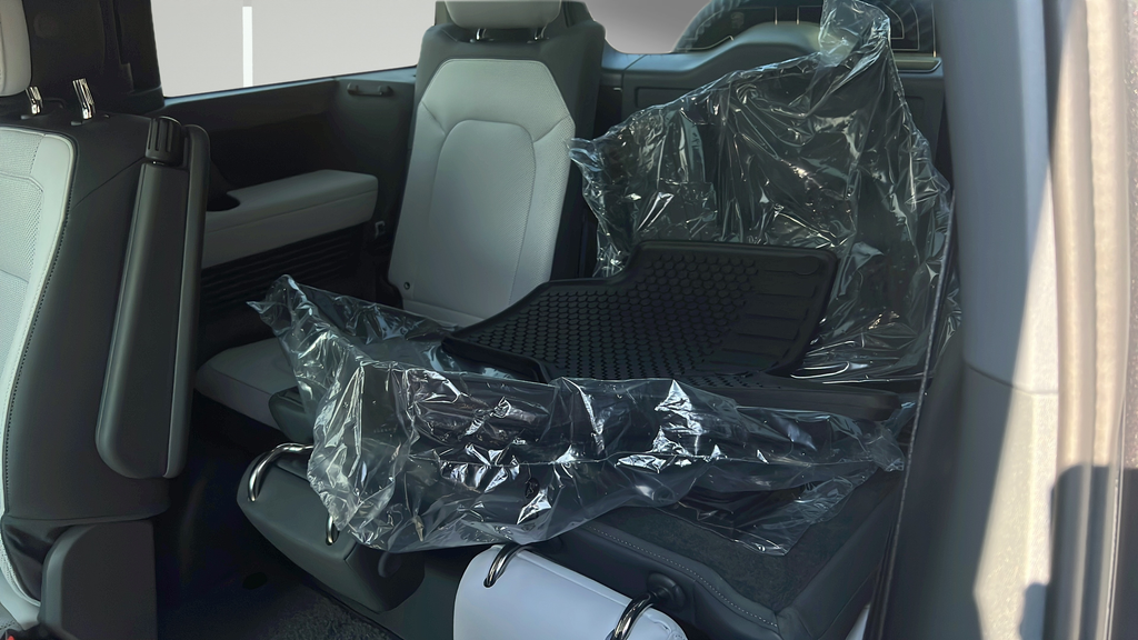 New 2026 Gray Land Rover V8 image 15