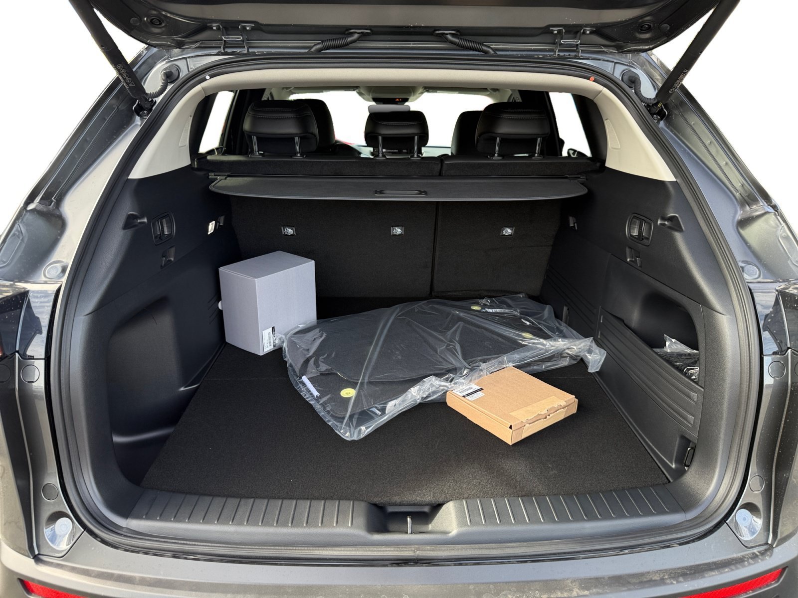 New 2026 Machine Gray Metallic Mazda Premium image 17