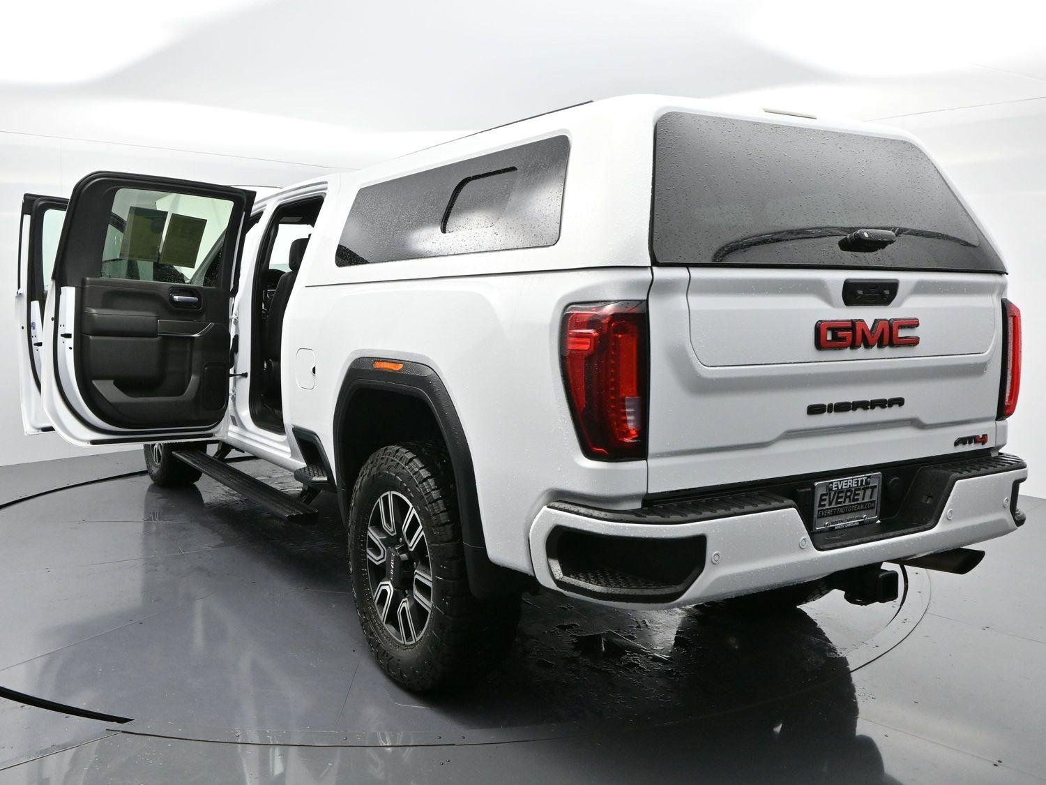 Used 2022 Summit White GMC AT4 image 45