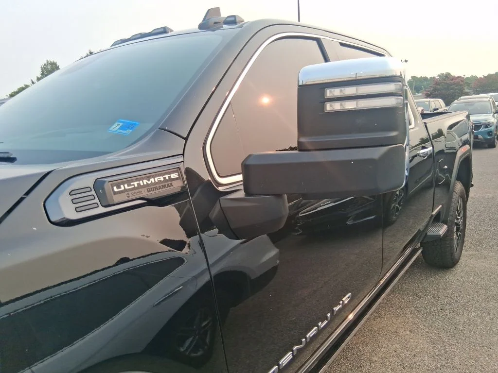 Used 2024 Black GMC Denali Ultimate image 10