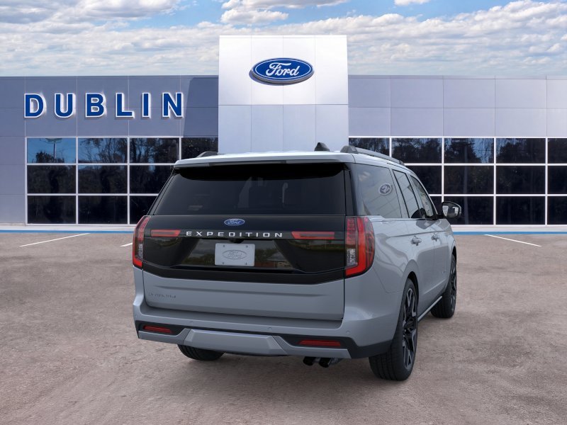 New 2026 Glacier Gray Metallic Tri-Coat Ford Platinum® image 33