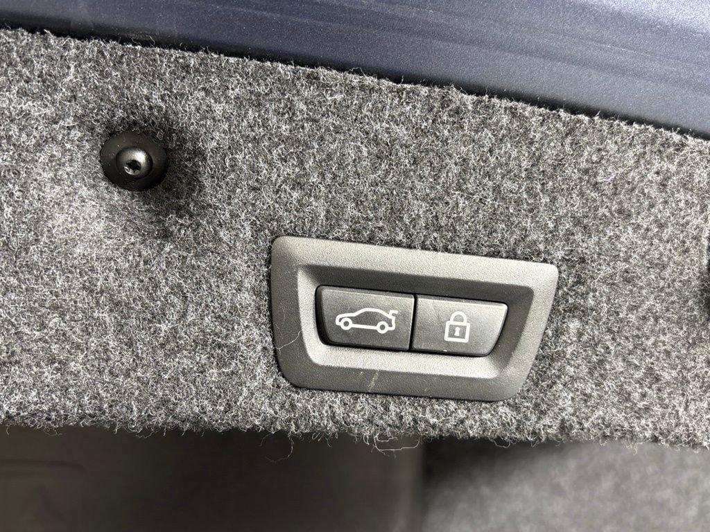 Used 2014 Blue BMW Base image 25
