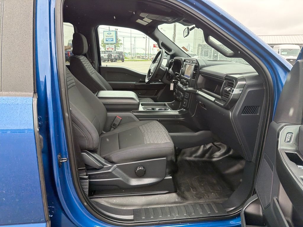 Used 2023 Blue Ford XL image 18