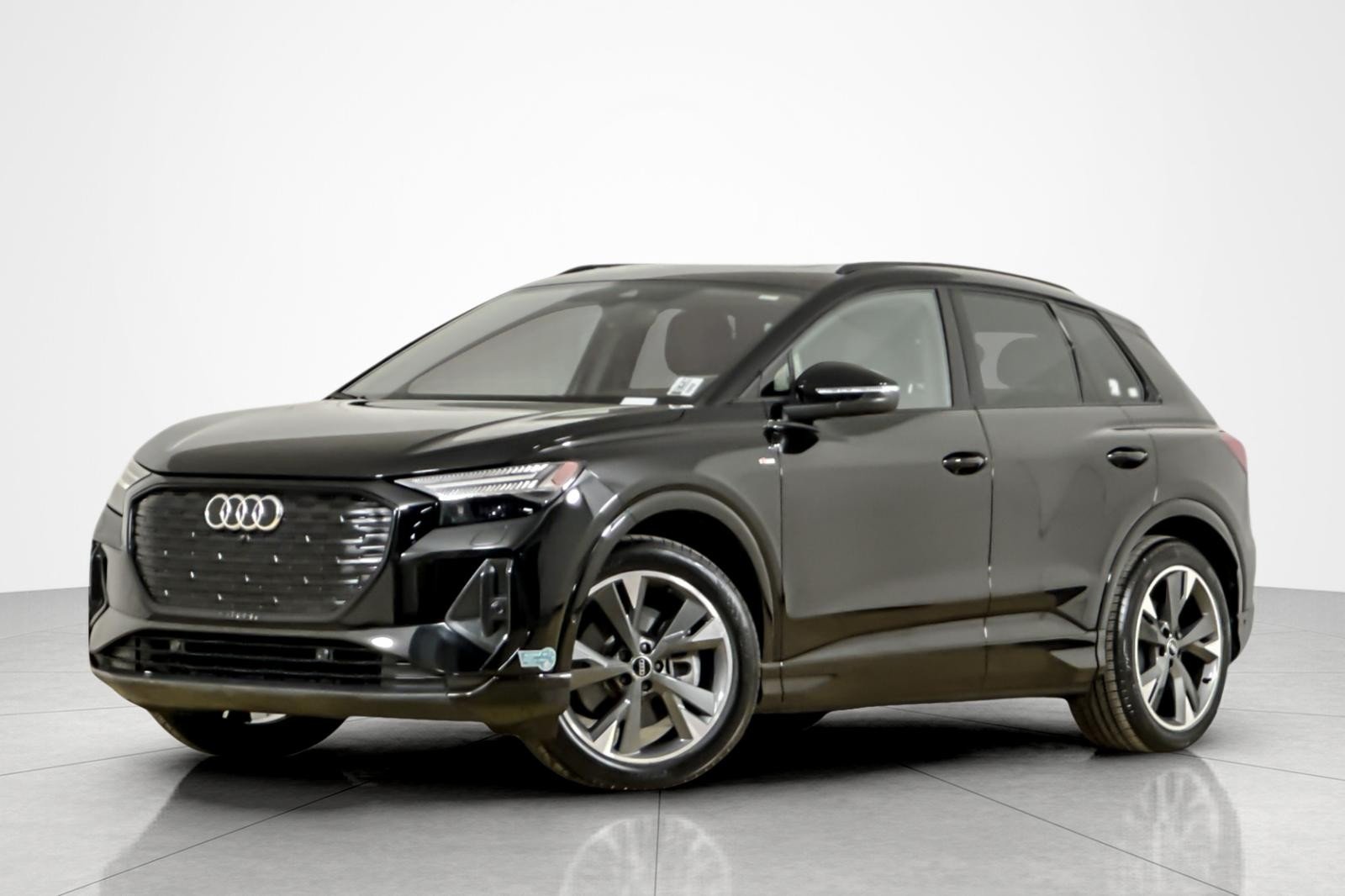 2024 Audi Q4 e-tron Prestige