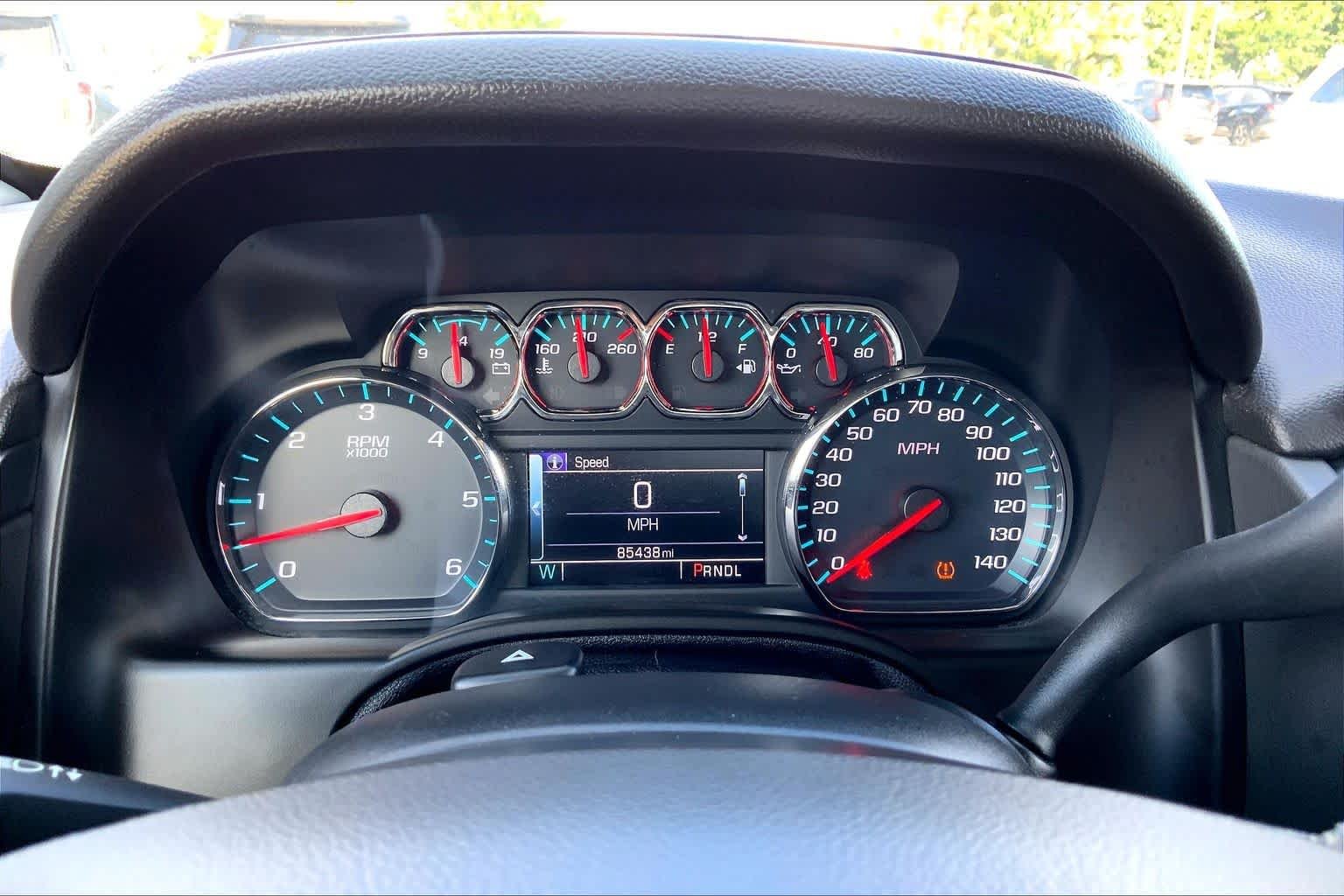 Used 2019 Satin Steel Metallic GMC SLT image 26