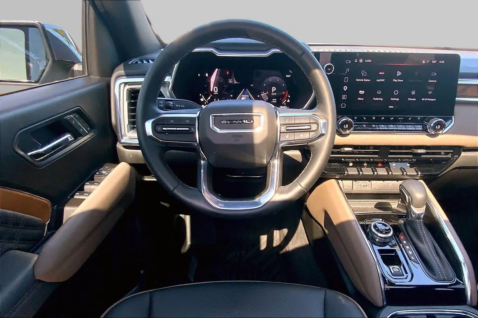 Used 2025 Glacier Metallic GMC Denali image 6