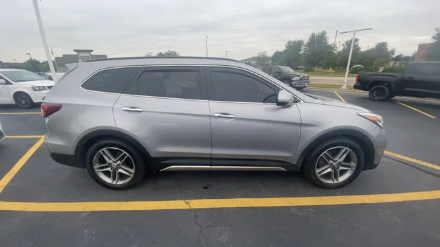 Used 2018 Gray Hyundai Limited Ultimate image 3