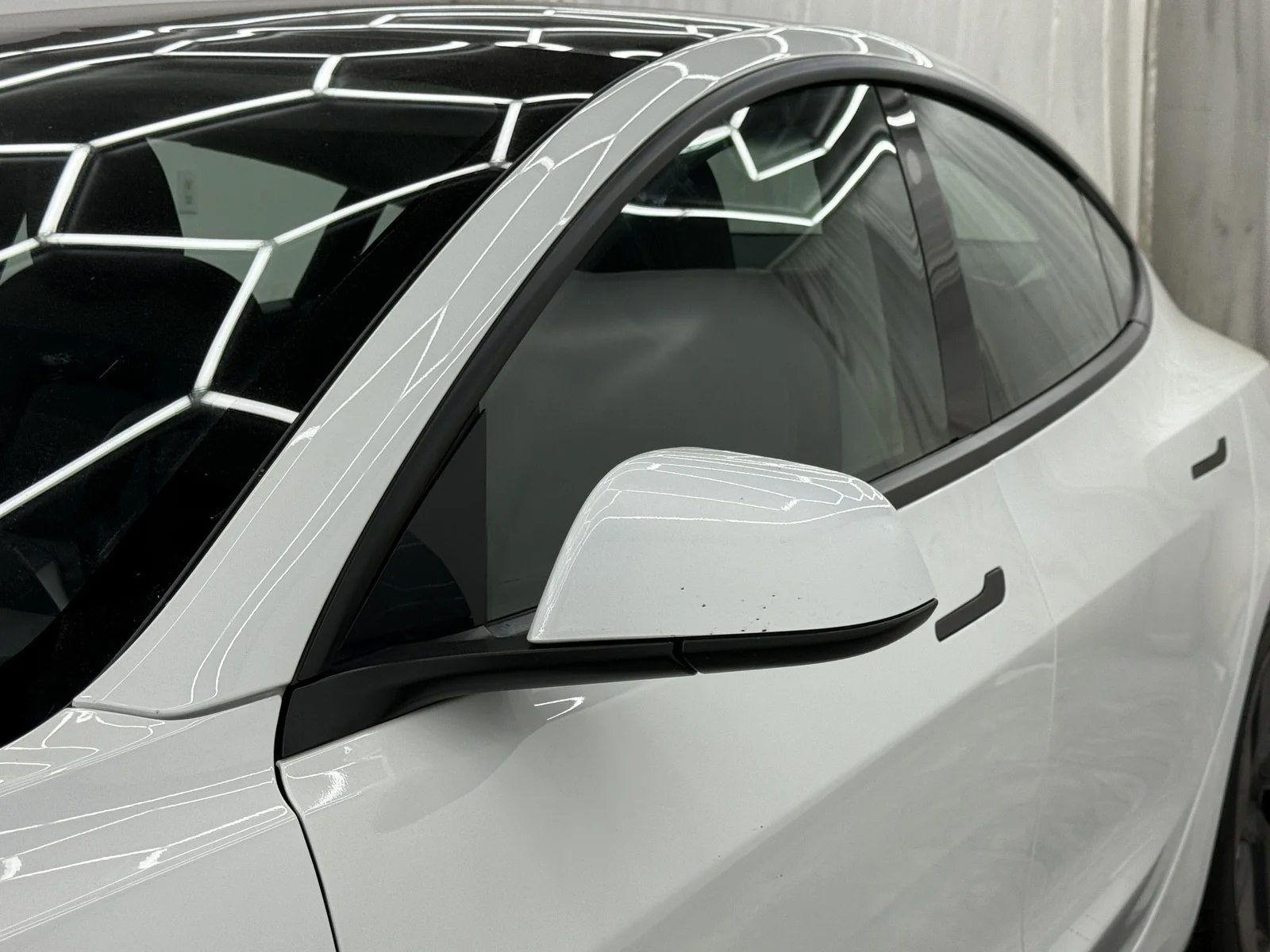 Used 2022 Pearl White Multi-Coat Tesla Long Range image 38