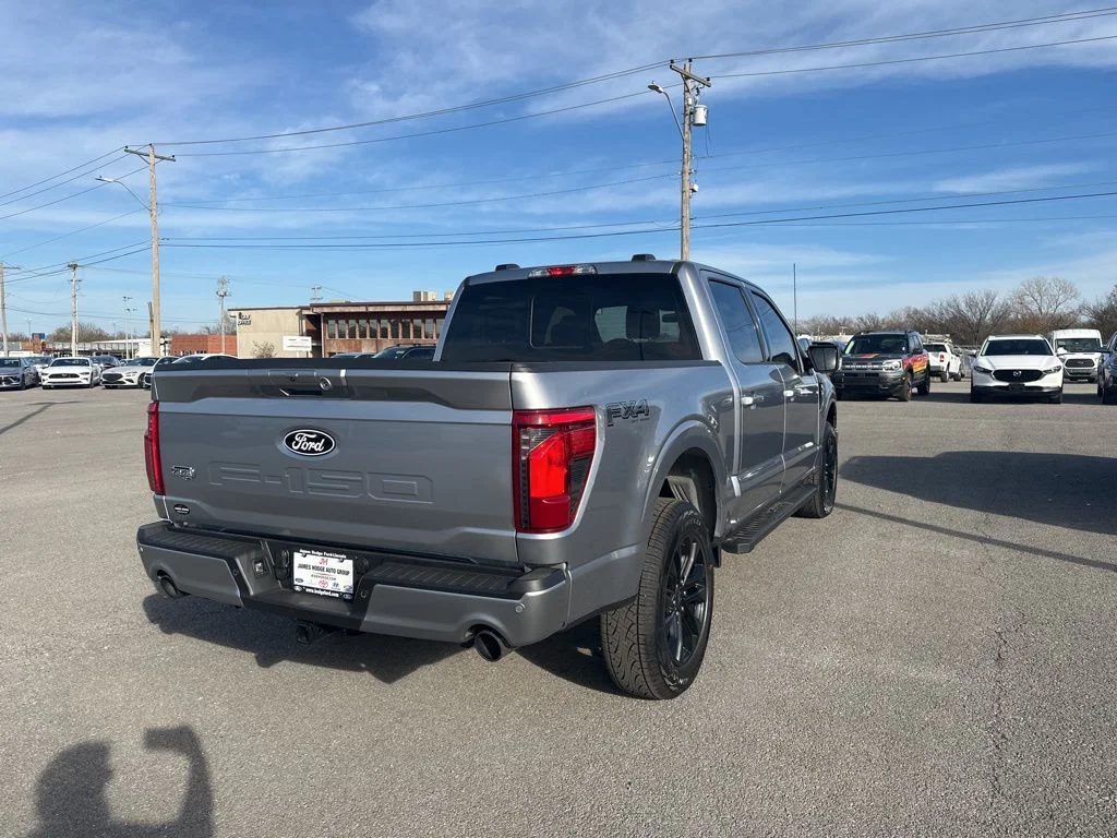 New 2025 Iconic Silver Metallic Ford XLT image 5