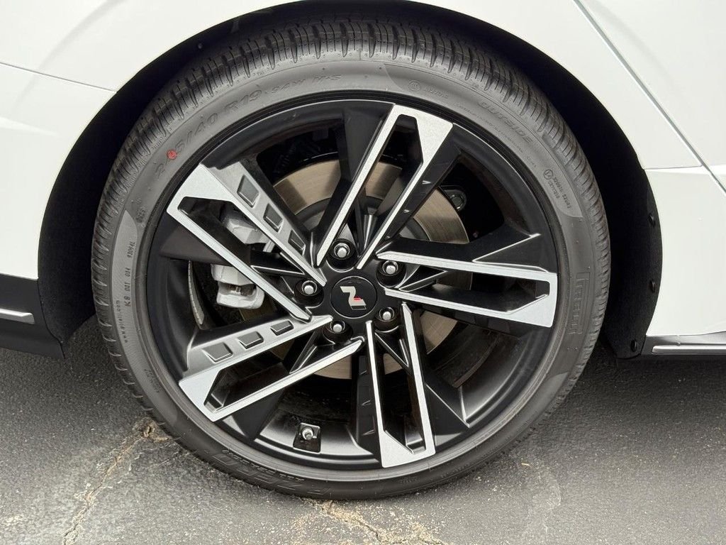 2025 Hyundai Sonata N Line - Photo 26