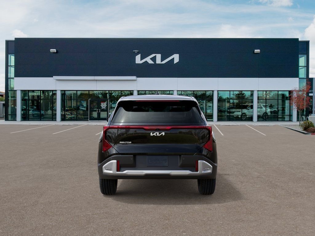 New 2027 Black Kia LX image 5