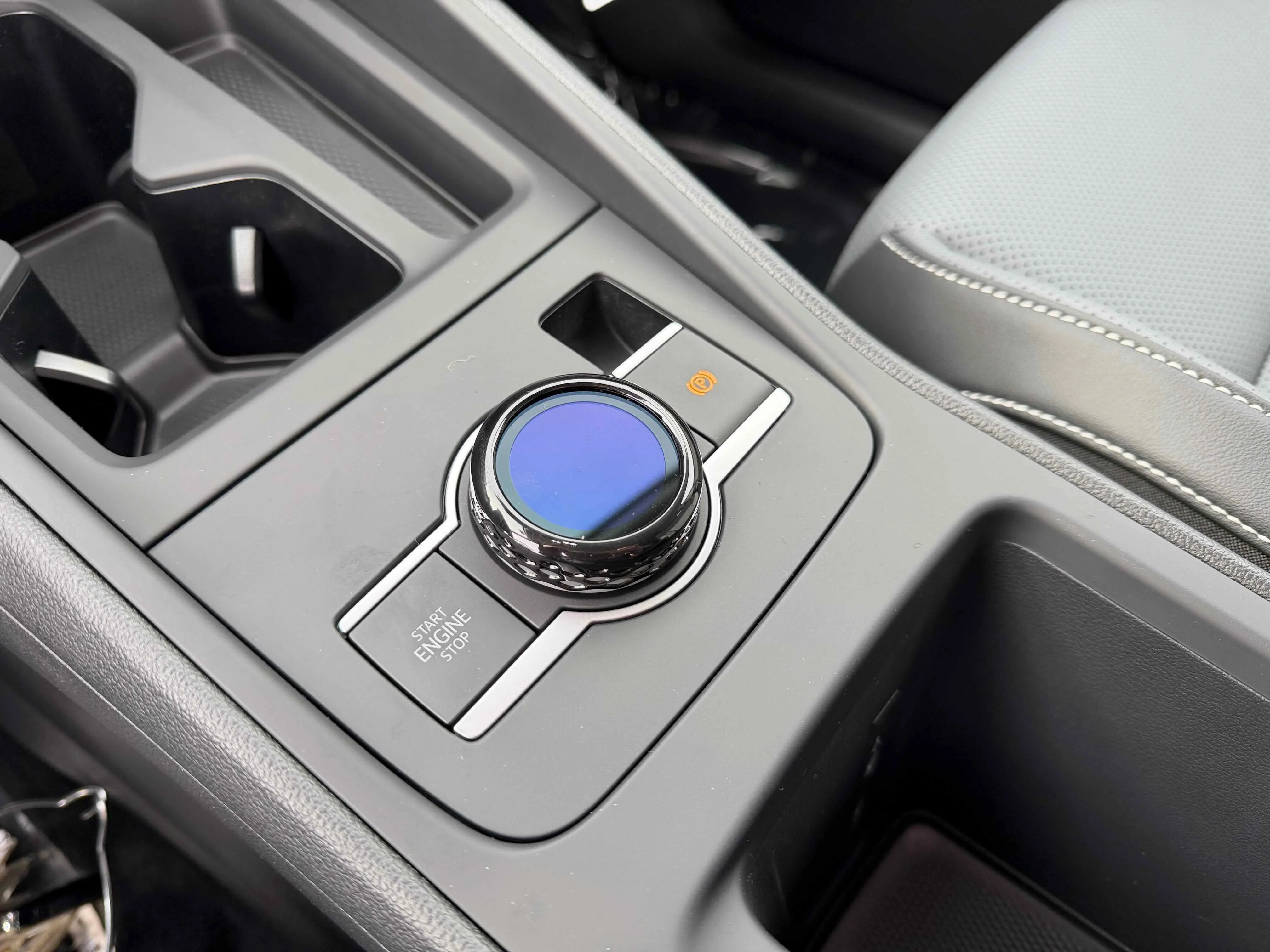 New 2026 Platinum Gray Volkswagen SE image 25