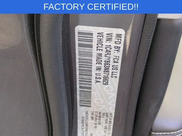Used 2022 Gray Jeep 4xe image 39