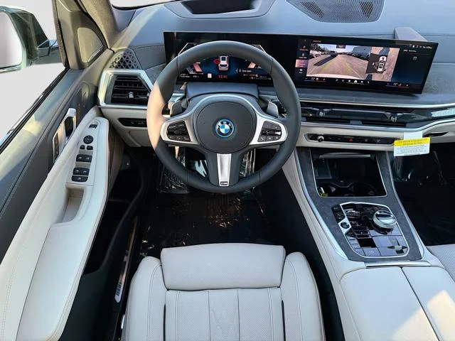 New 2026 Alpine White BMW xDrive50e image 17