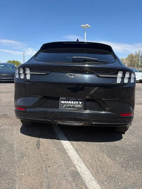 Used 2023 Black Ford Premium image 5