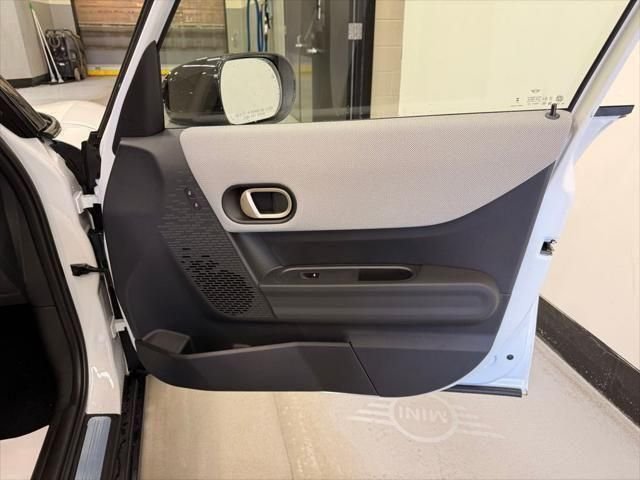 2025 MINI Hardtop 4 Door S - Photo 27