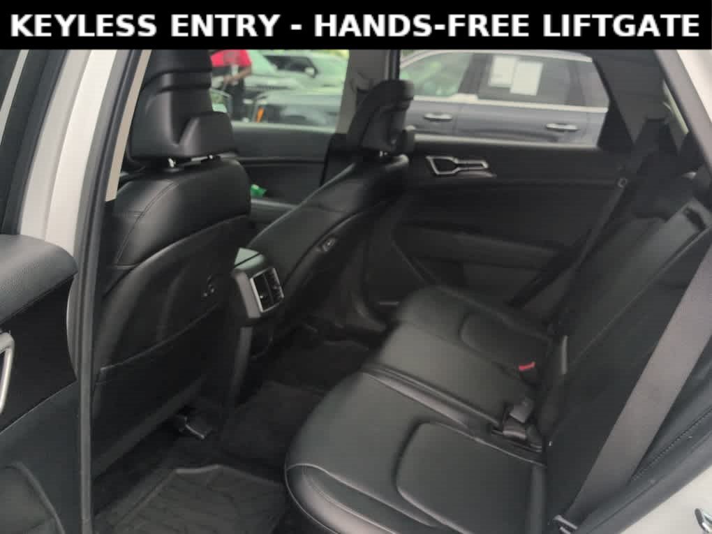 Used 2025 Glacial White Pearl Kia EX image 7