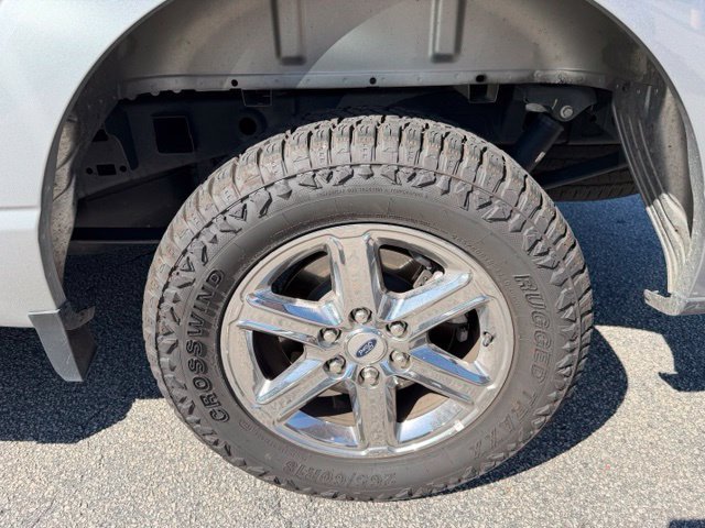 Used 2025 Silver Ford XLT image 6
