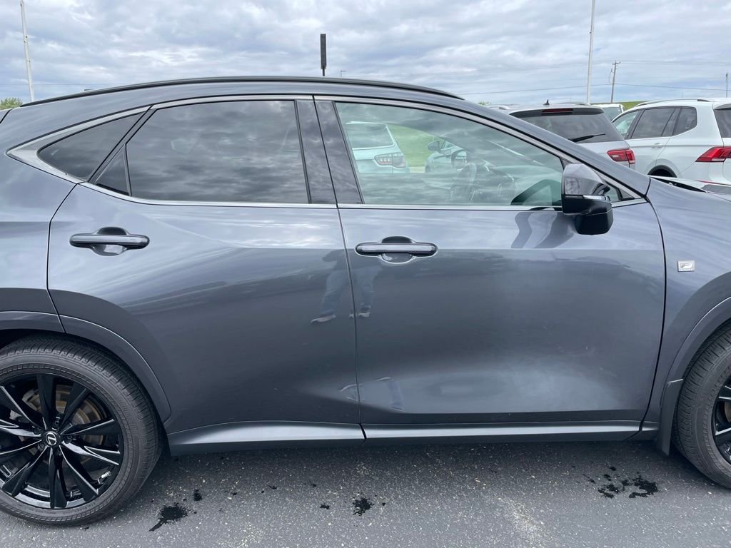 Used 2022 Gray Lexus 350 F SPORT Handling image 35