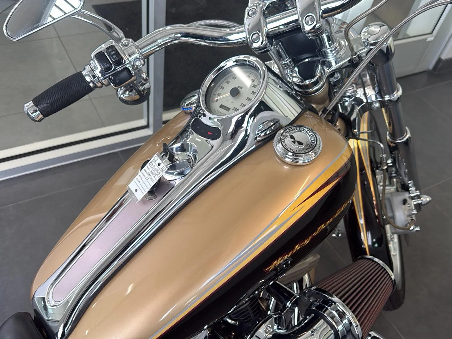Used 2003 gold Harley Davidson Screaming Eagle image 8