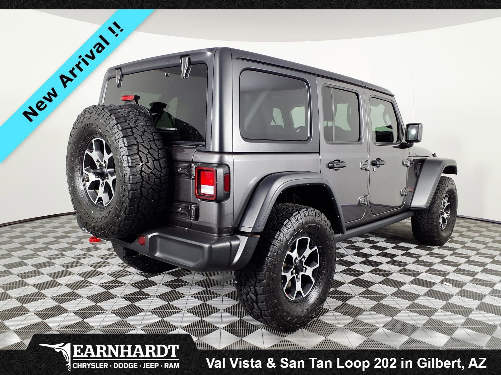 Certified Used 2022 Granite Crystal Metallic Clearcoat Jeep Unlimited Rubicon image 4