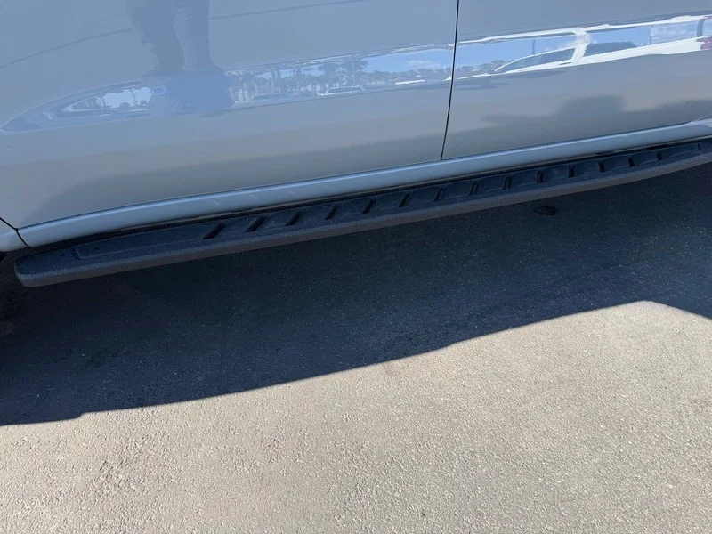 Used 2024 Slate Gray Metallic Chevrolet ZR2 image 32
