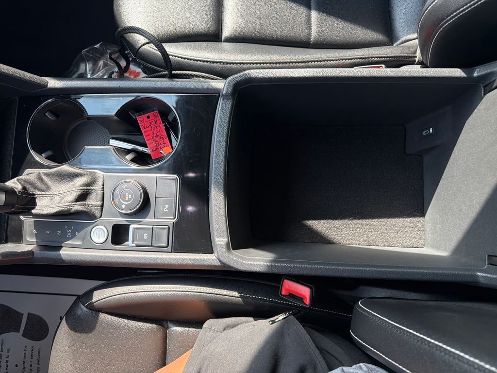 New 2026 Black Volkswagen 2.0T SE image 21