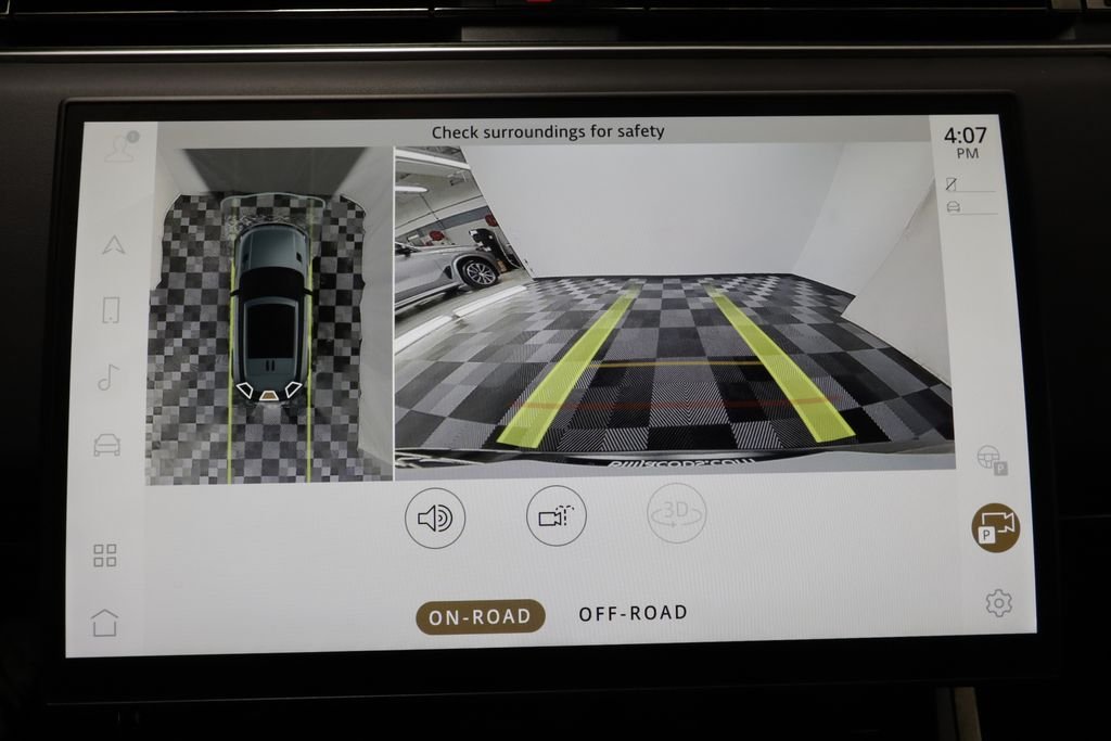Used 2023 Gray Land Rover Autobiography image 12