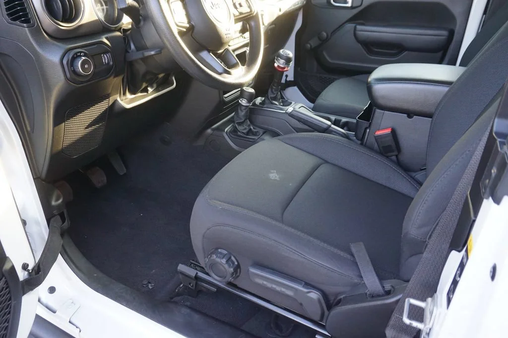 2023 Jeep Wrangler 2-Door Willys Sport - Photo 25
