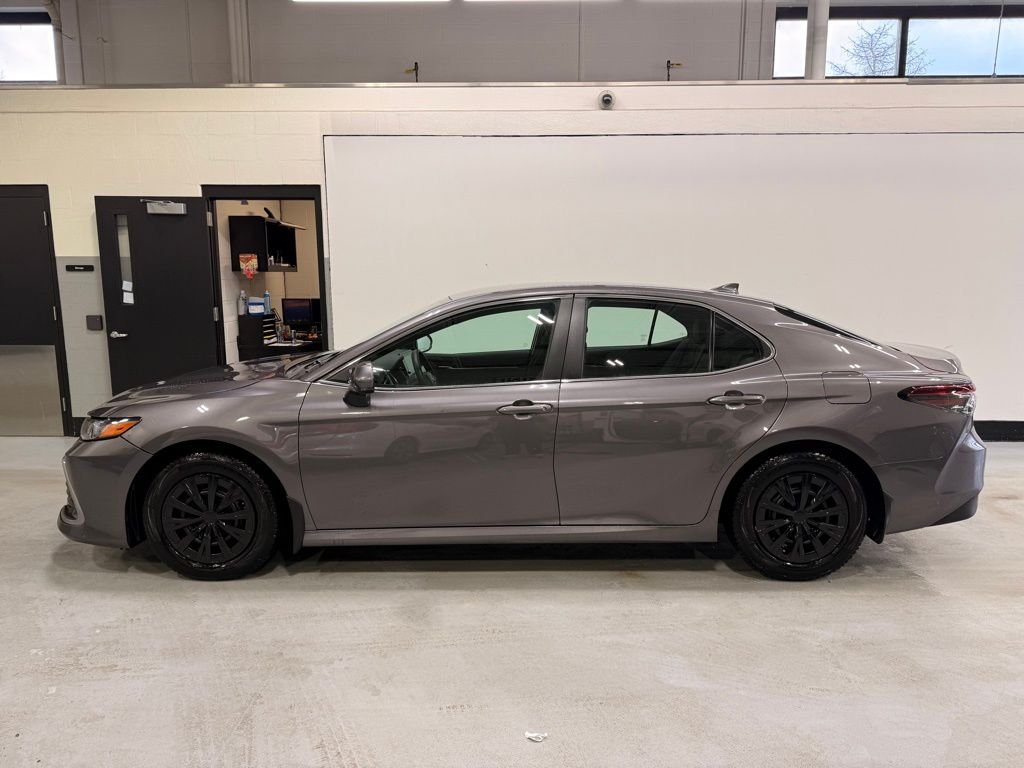 Used 2022 Toyota Camry LE with VIN 4T1C31AK2NU578042 for sale in Golden Valley, Minnesota