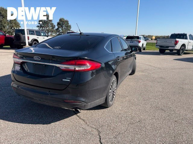 Used 2018 Shadow Black Ford SE image 12