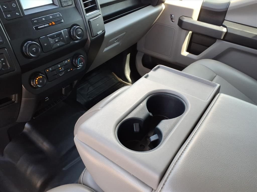 Used 2020 Oxford White Ford XL image 21