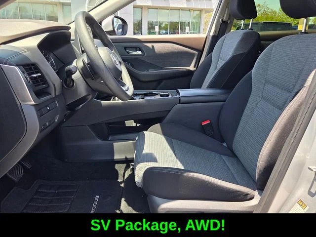 Used 2023 Silver Nissan SV image 10