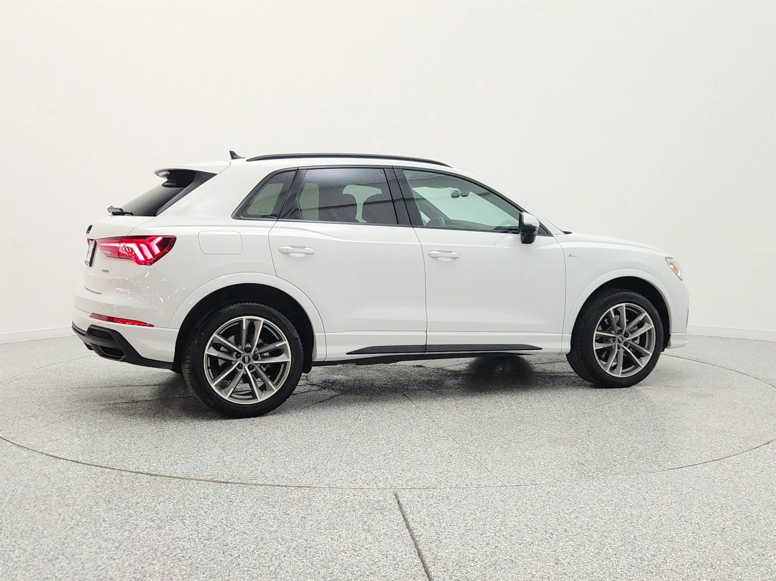 Used 2023 Glacier White Metallic Audi S line Premium Plus 45 TFSI quattro image 5