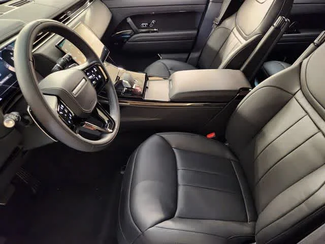 New 2026 Fuji White Land Rover Dynamic SE - P400 image 22