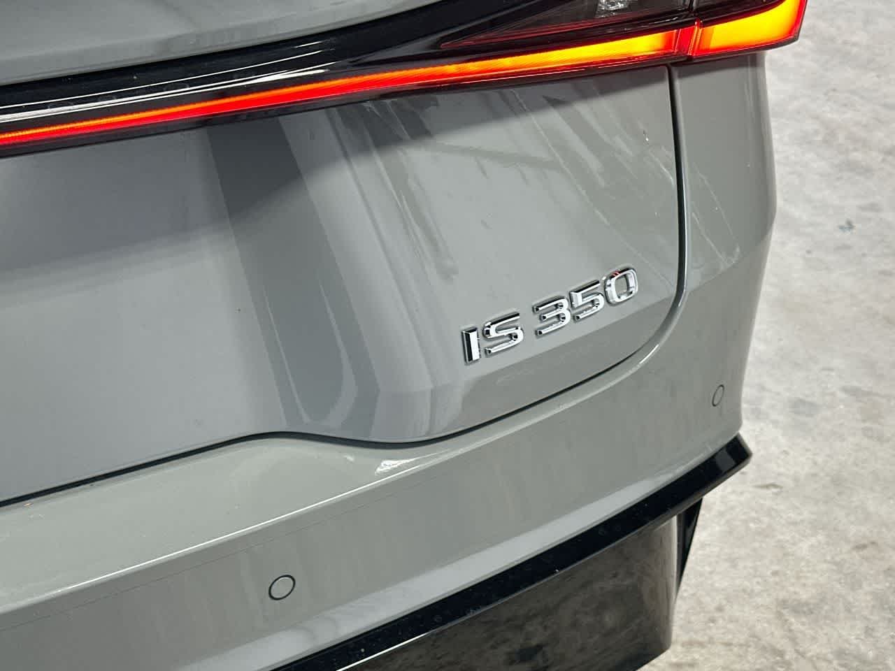 Used 2025 Incognito Lexus F SPORT image 10