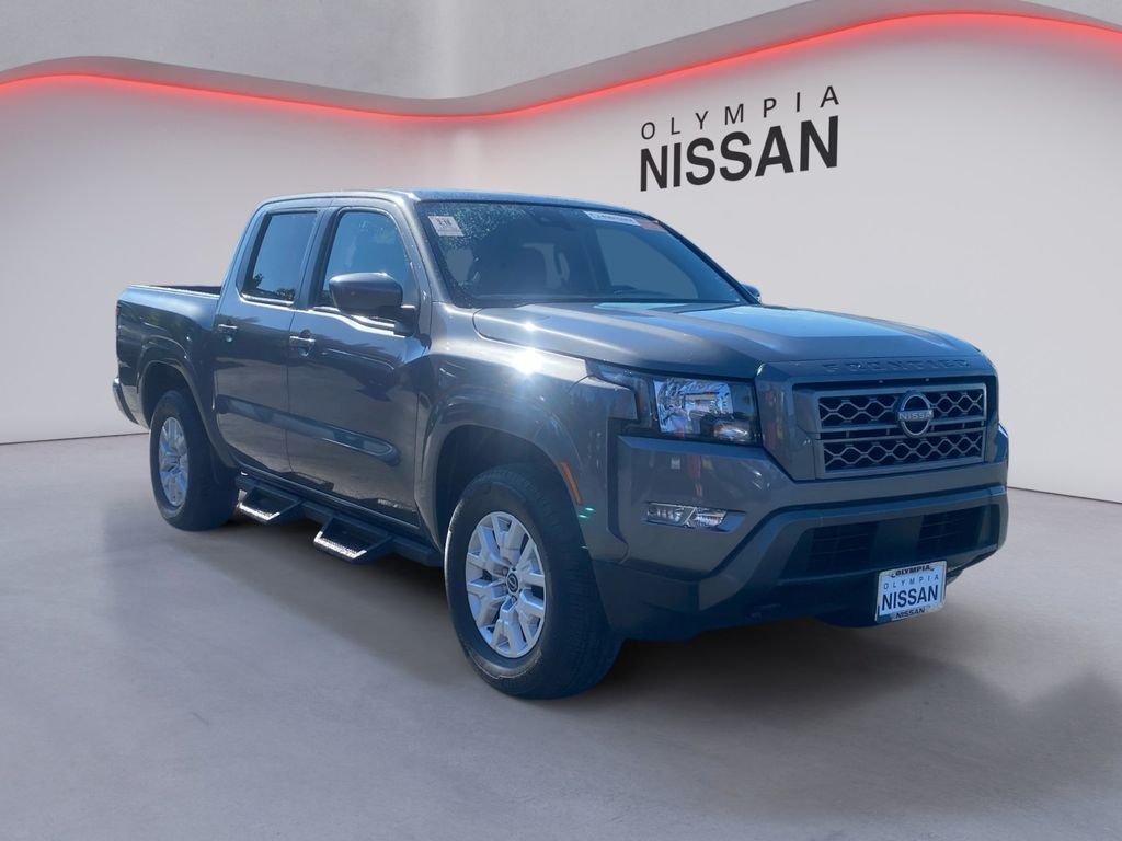 Used 2022 Gray Nissan SV image 9