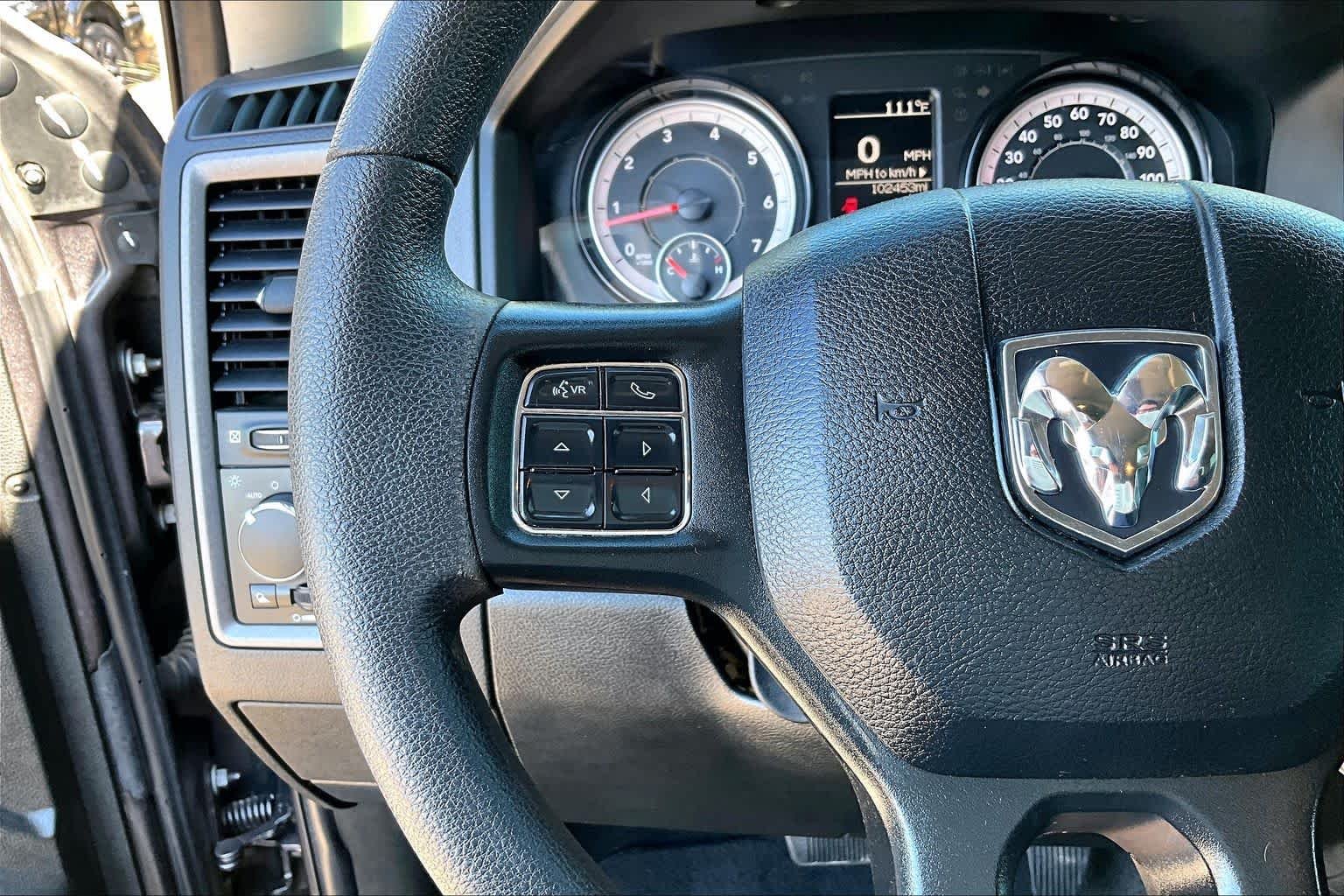 Used 2019 Granite Crystal Metallic Clearcoat Ram Tradesman image 22