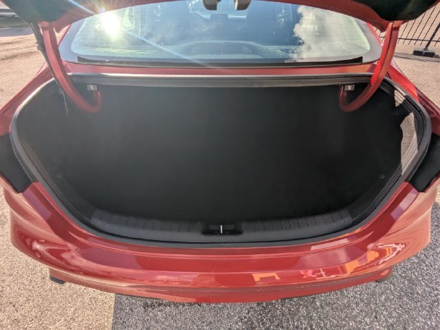 Certified Used 2024 Red Kia LXS image 12