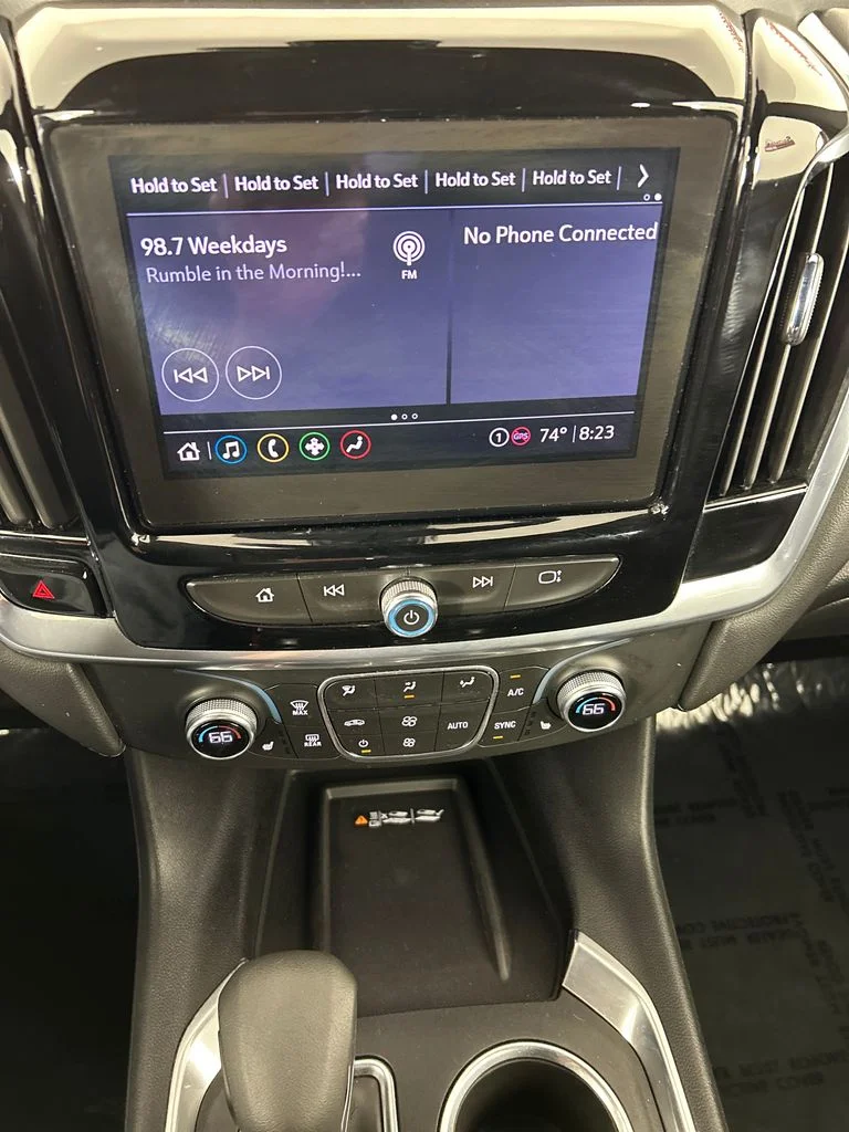 Used 2022 Black Chevrolet LT image 14