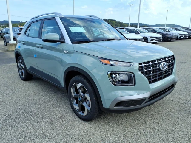 2026 Hyundai VENUE SEL