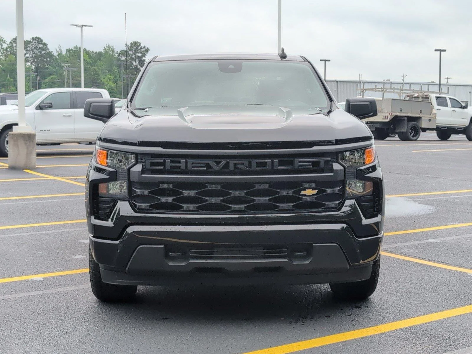 Used 2025 Black Chevrolet Custom image 9