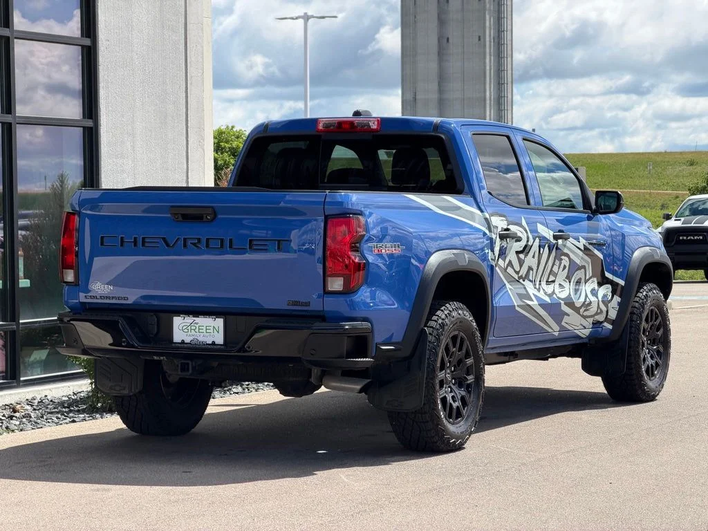 Used 2025 Blue Chevrolet Trail Boss image 5