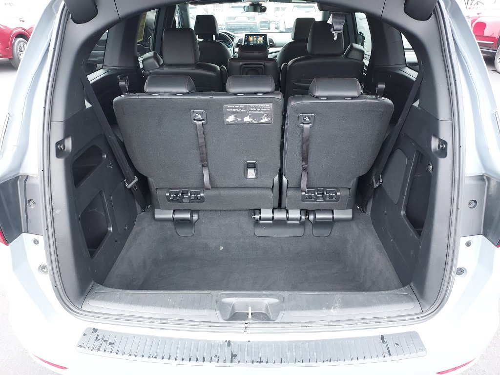 Used 2024 Gray Honda Sport image 9