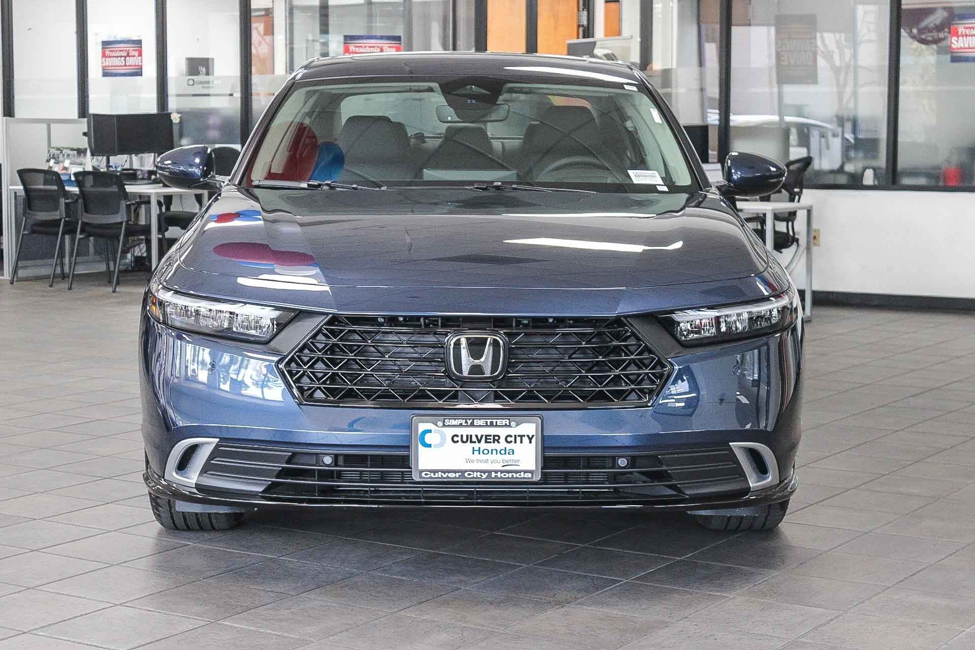 New 2026 Canyon River Blue Metallic Honda Touring image 2