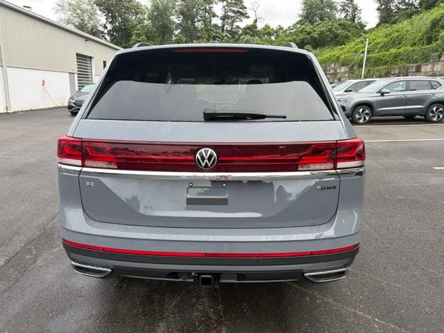 New 2026 Gray Volkswagen 2.0T SE w/Technology image 6