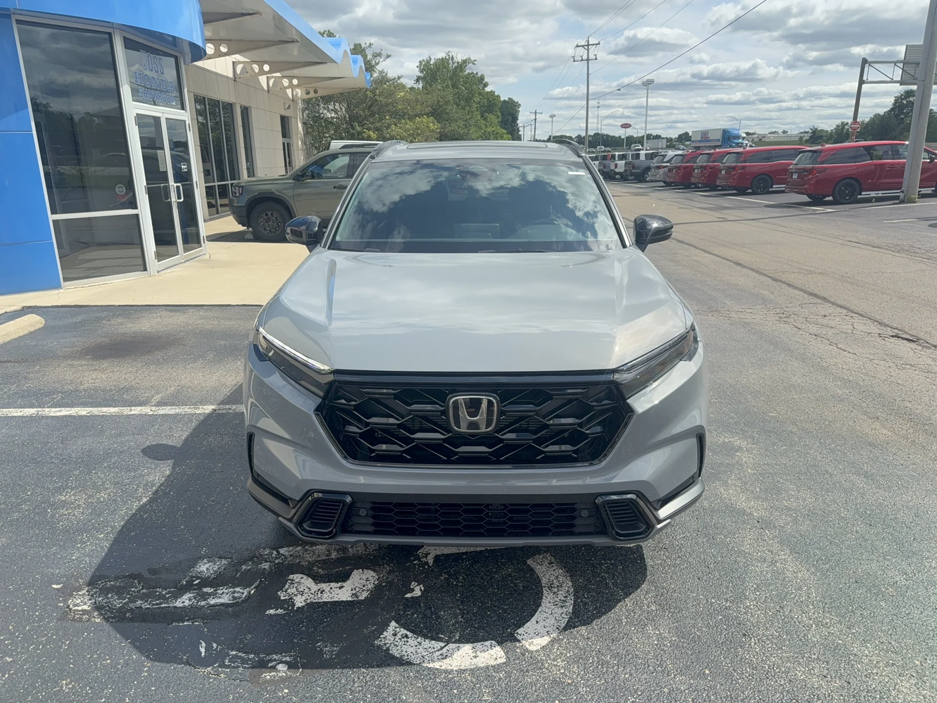 New 2026 Urban Gray Pearl Honda Sport-L image 2