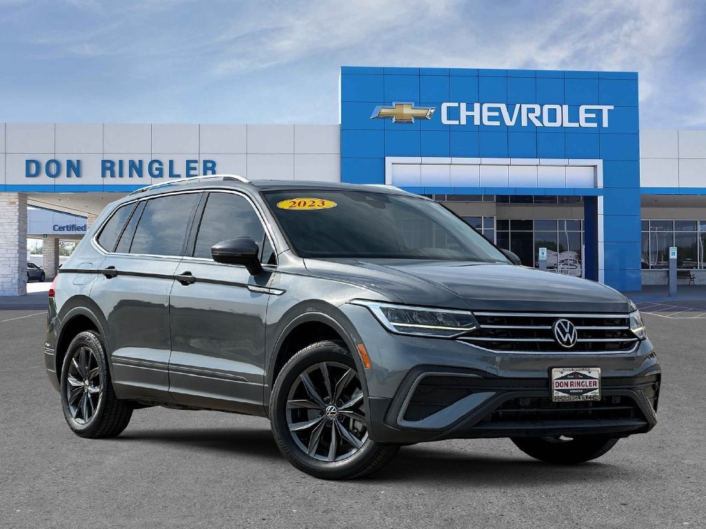 2023 Volkswagen Tiguan SE