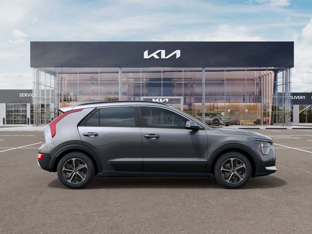 2025 Kia Niro EX - Photo 7