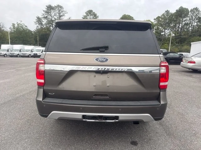 Used 2018 Gray Ford XLT image 4
